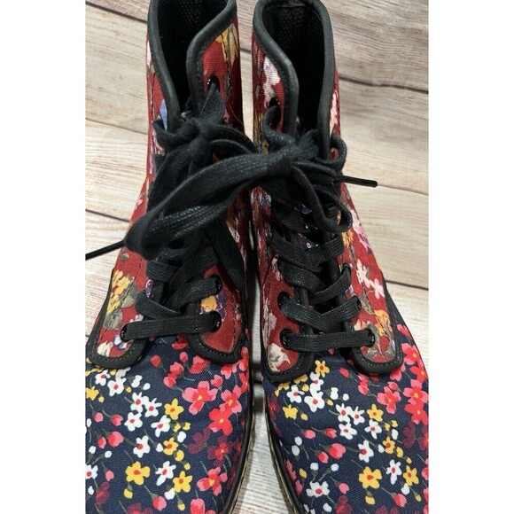 Dr. Martens Pink Floral Boots Kids Size 4 Womens Size 6 - Picture 10 of 14